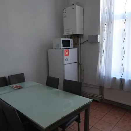 Saguna House Брашов